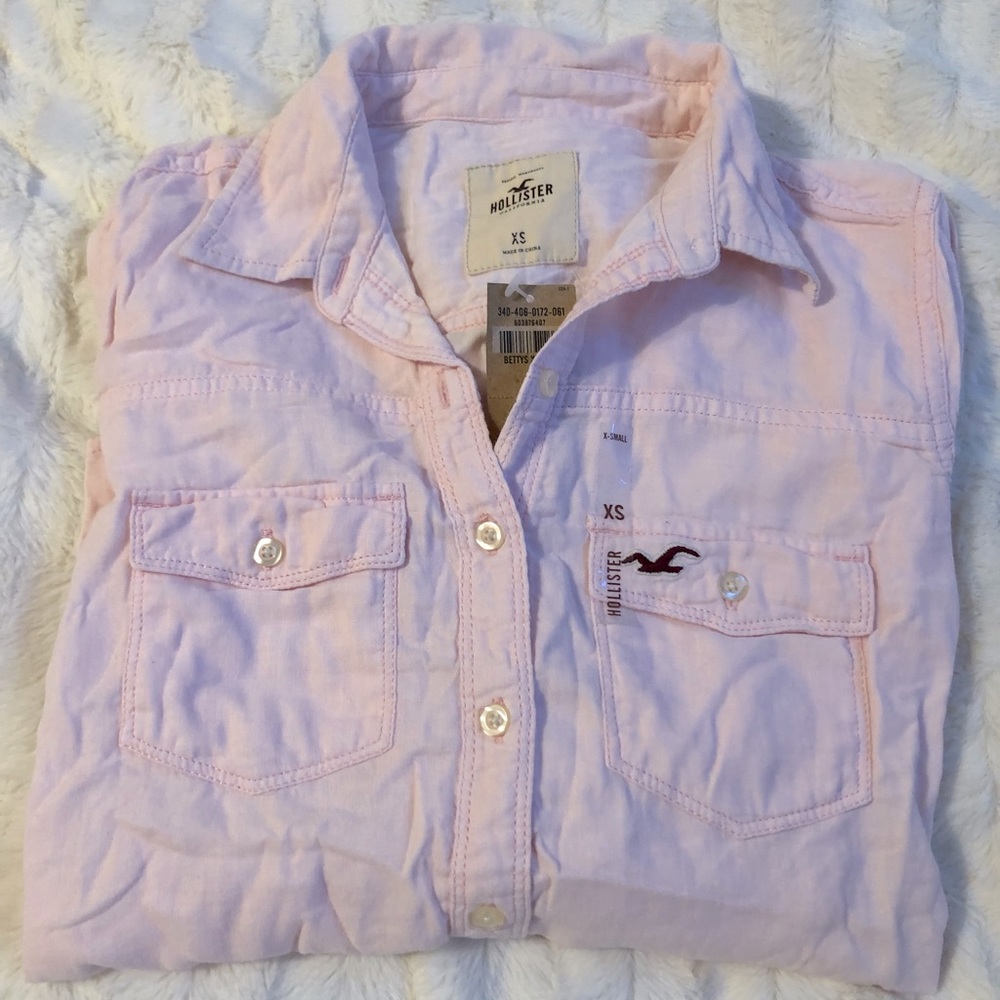 Hollister Button Down✨